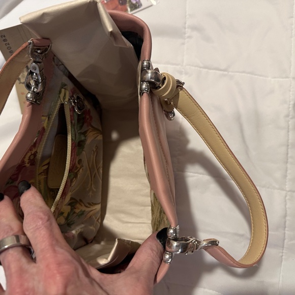 Brighton Pink Leather Handbag - Picture 3 of 7